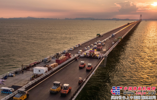 中大機(jī)械：不走尋常路 傳承匠心成就中國(guó)公路攤鋪專(zhuān)家